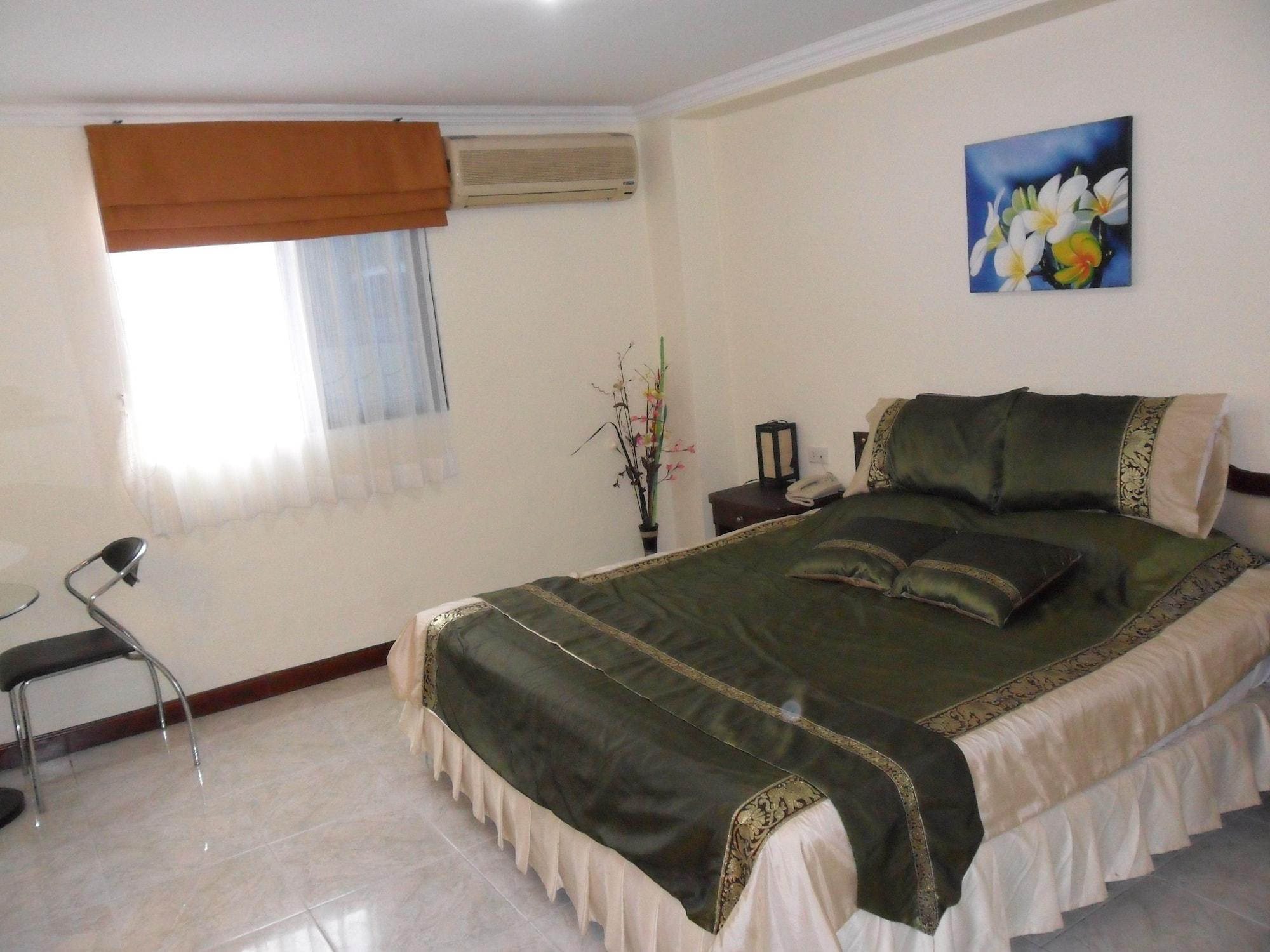 Adonis Guest House Patong Luaran gambar